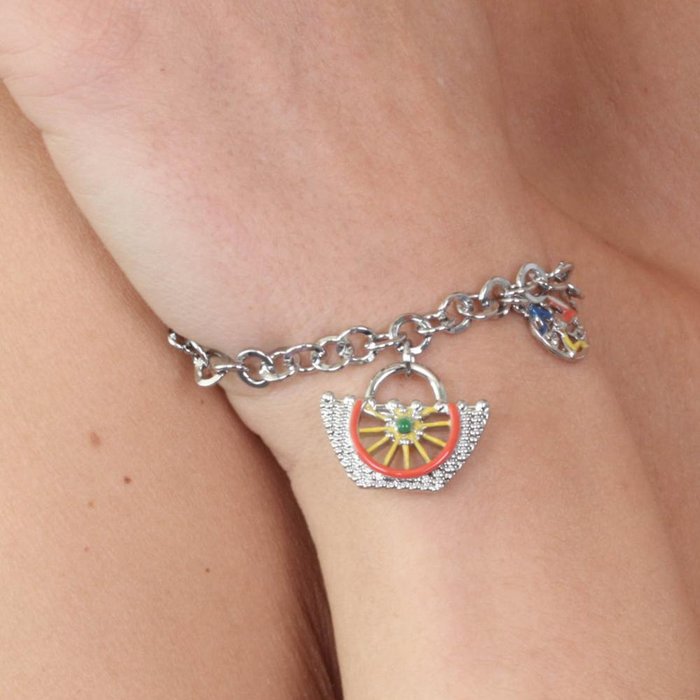 Bracciale in Metallo maglia rolò, con coffa siciliana impreziosita da disegno ruota carretto in smalti colorati